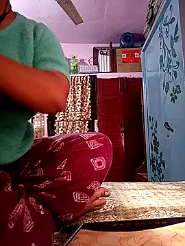 Snapshot of ruhi2003 chatting on 12-22-24, 08:16 ruhi2003 online show from 12-22-24, 08:16