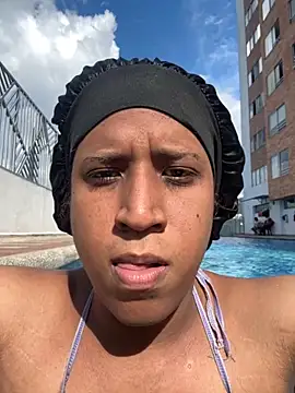 zahrivk1 online show from 10-30-25, 07:47