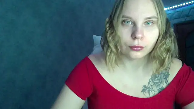 Thalia  Star online show from 02-14-25, 04:58