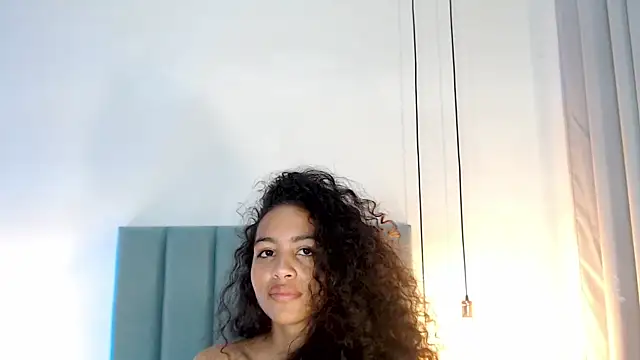 AntonellaHall  online show from 01-10-25, 05:56
