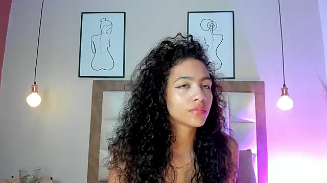 AntonellaHall  online show from 12-15-25, 12:31