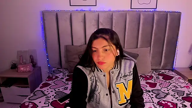 Emmy-Turnner online show from 02-03-25, 12:03