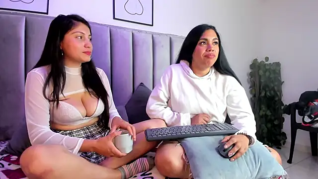 Laiia Page online show from 03-12-25, 04:35