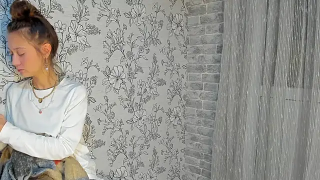 EllaSky xoxo online show from 10-31-25, 09:38