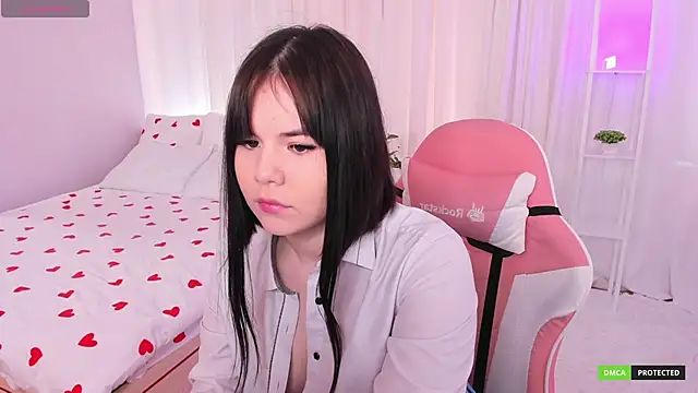 ClaireFaers  online show from 03-04-25, 09:07