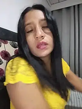 Snapshot of cami_victoria chatting on 06-09-26, 07:03 cami victoria online show from 06-09-26, 07:03