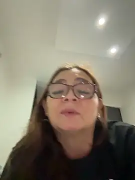 AntonellaAlondra4 online show from 03-26-26, 04:29