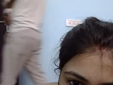 Crazy-Couple-Line online show from 10-24-25, 06:59