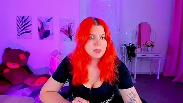 NielletaBlossom online show from 12-21-24, 04:36