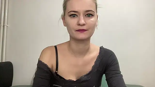 Onika Love online show from 01-19-26, 02:21