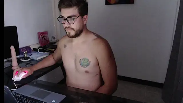 Dylanwish online show from 12-20-24, 10:43