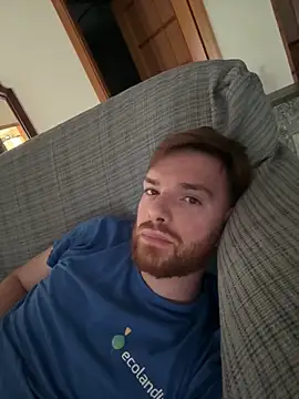 Snapshot of Maicolino96 chatting on 10-31-25, 08:15 Maicolino96 online show from 10-31-25, 08:15