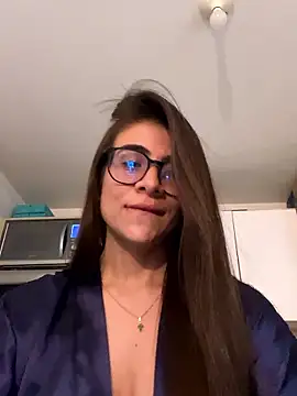 MariaIsabella8 online show from 03-05-26, 11:23