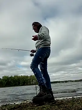 Snapshot of KSwonderland6 chatting on 10-22-25, 03:45 KSwonderland6 online show from 10-22-25, 03:45