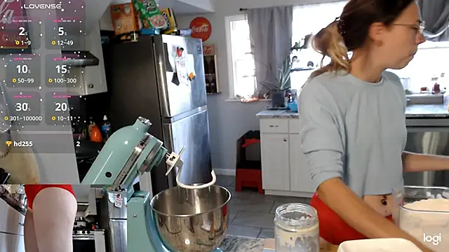 Snapshot of KSwonderland6 chatting on 11-04-25, 05:34 KSwonderland6 online show from 11-04-25, 05:34