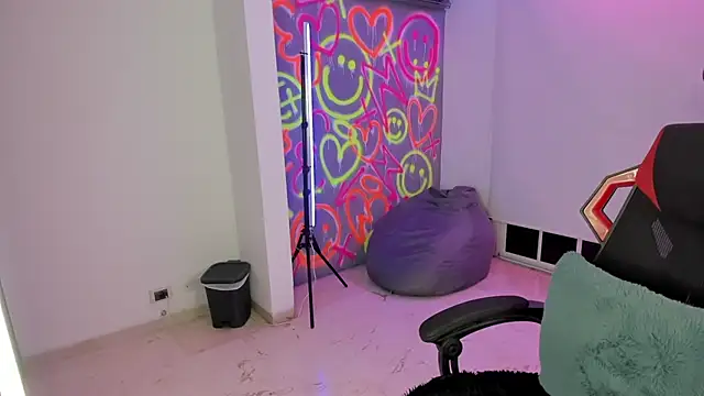 GEANNAROSE online show from 03-09-25, 02:07