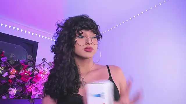 Heka Prudence online show from 12-16-24, 04:45