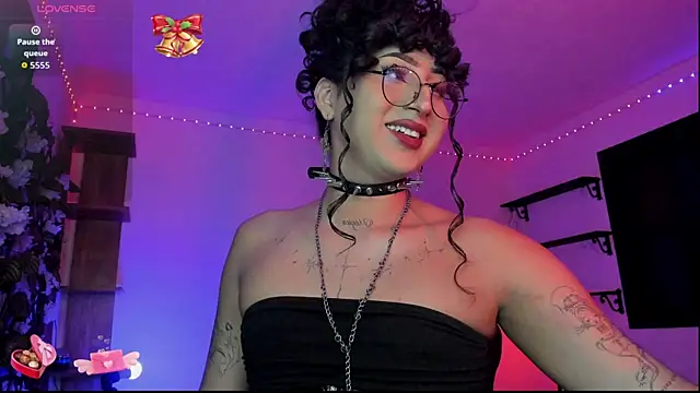 Heka Prudence online show from 04-12-26, 03:44