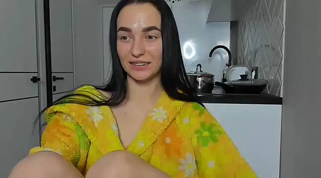 Snapshot of _barbara chatting on 01-15-25, 06:29  barbara online show from 01-15-25, 06:29