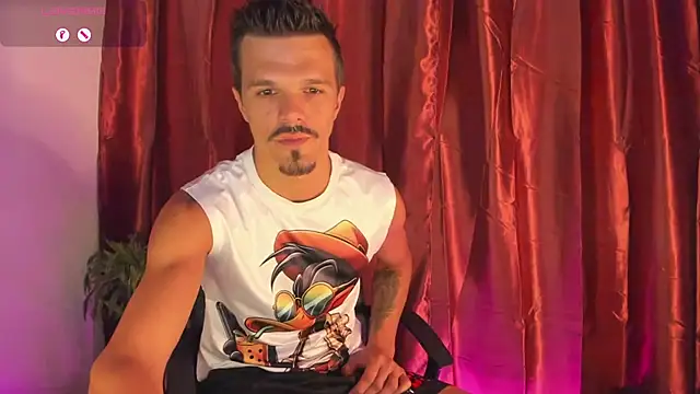 Snapshot of DonyBrown chatting on 09-14-25, 03:16 DonyBrown online show from 09-14-25, 03:16
