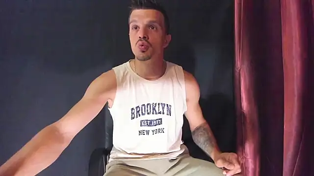 DonyBrown online show from 04-11-26, 03:33