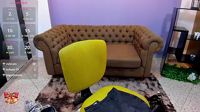 Snapshot of miacarperr1 chatting on 12-19-24, 11:25 miacarperr1 online show from 12-19-24, 11:25