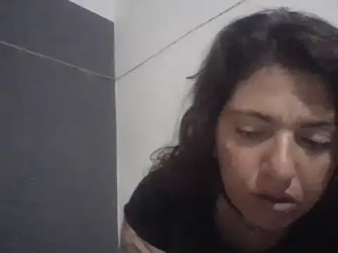 Snapshot of sweetbabyass chatting on 12-10-24, 03:20 sweetbabyass online show from 12-10-24, 03:20