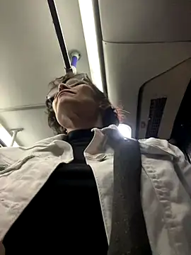 MireyaTorresGu online show from 09-21-25, 03:30