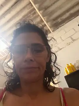 MireyaTorresGu online show from 06-19-26, 02:32