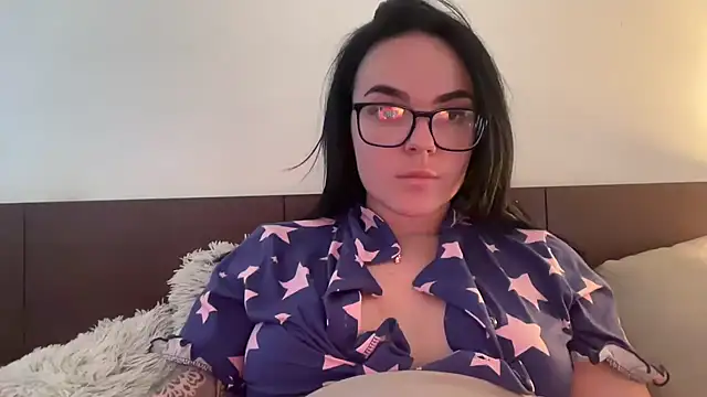 yorkshiregal online show from 01-09-25, 03:34