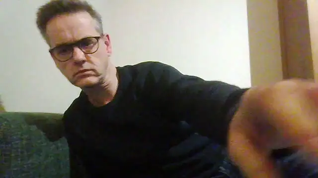 Snapshot of Hectorthyssen1 chatting on 12-12-24, 10:20 Hectorthyssen1 online show from 12-12-24, 10:20