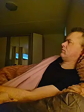 Hectorthyssen1 online show from 02-14-26, 08:33