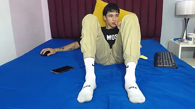 Zacktk7 online show from 01-13-25, 10:45