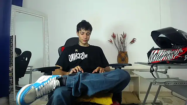 Zacktk7 online show from 01-21-25, 08:32