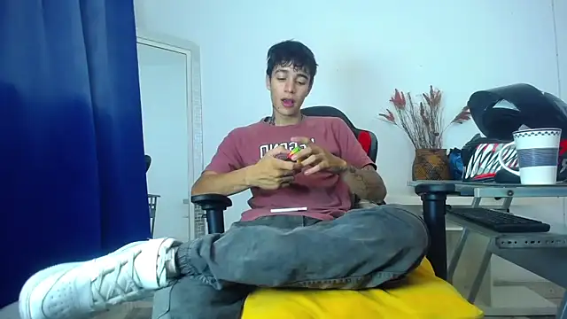 Zacktk7 online show from 01-27-25, 02:02