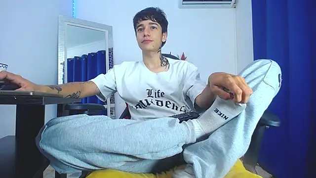 Zacktk7 online show from 02-01-25, 05:05