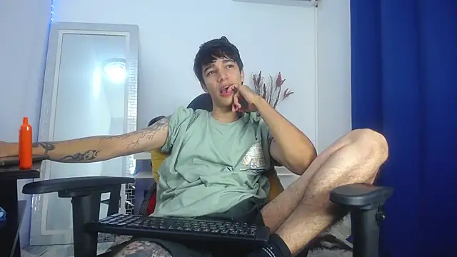 Zacktk7 online show from 02-08-25, 12:17