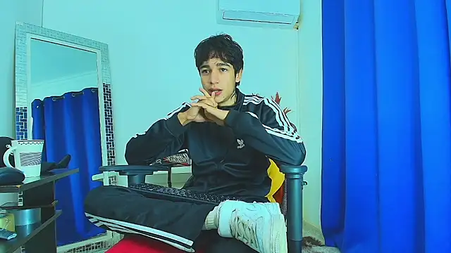 Zacktk7 online show from 02-19-25, 11:36