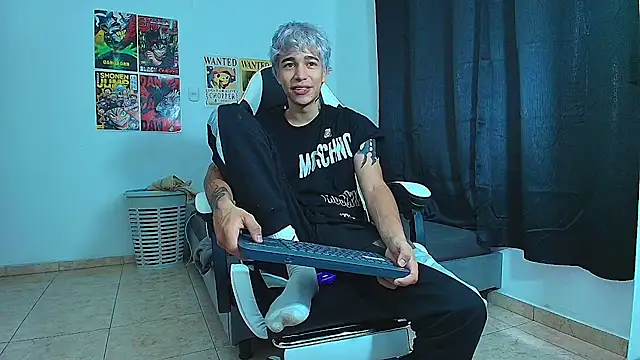 Zacktk7 online show from 02-22-25, 02:30