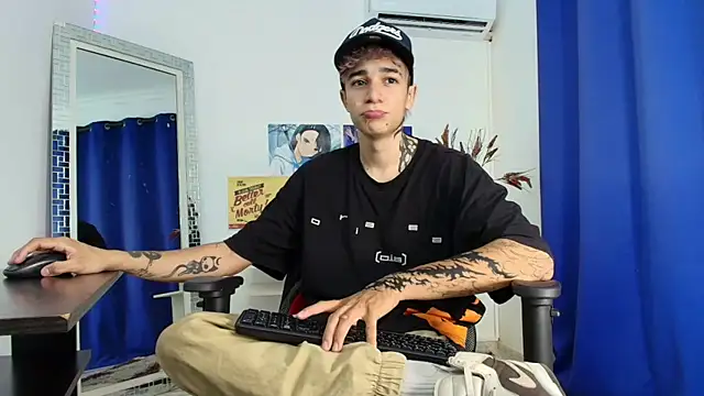 Zacktk7 online show from 03-19-25, 08:22