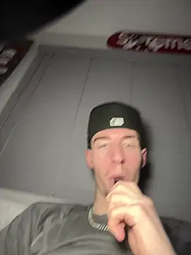 MikesWood21 online show from 01-29-25, 06:22