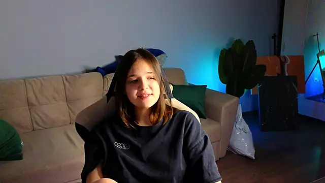 Leela sun online show from 02-21-25, 02:06