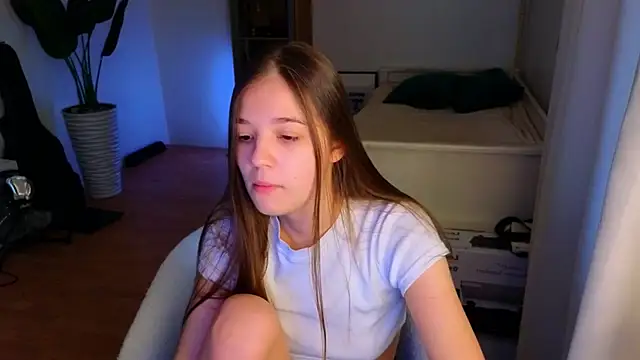 Leela sun online show from 04-27-26, 07:17