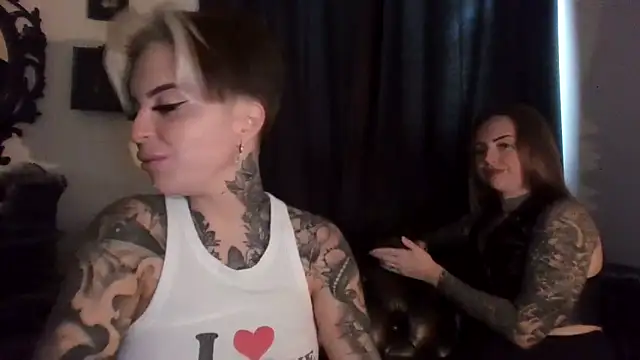 Snapshot of Alexandersonxo chatting on 12-16-25, 10:20 Alexandersonxo online show from 12-16-25, 10:20