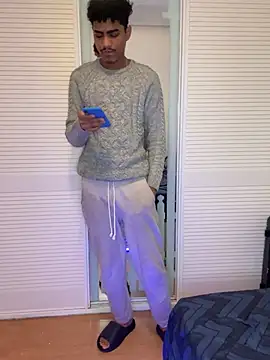 Ryan-hot online show from 03-04-25, 03:04