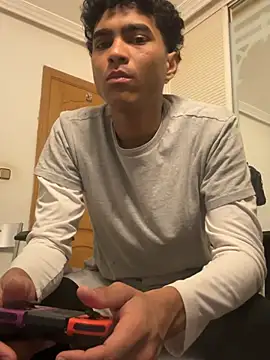 Ryan-hot online show from 04-15-26, 07:58