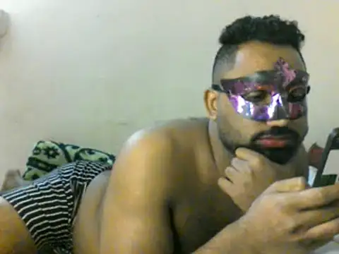 medo232586 online show from 12-08-24, 11:24