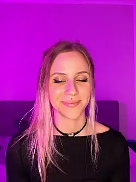 Snapshot of lunawolf21 chatting on 12-03-24, 07:11 lunawolf21 online show from 12-03-24, 07:11