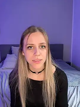 Snapshot of lunawolf21 chatting on 12-04-24, 08:23 lunawolf21 online show from 12-04-24, 08:23