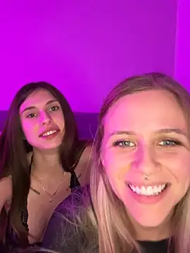 Snapshot of lunawolf21 chatting on 12-26-24, 07:27 lunawolf21 online show from 12-26-24, 07:27